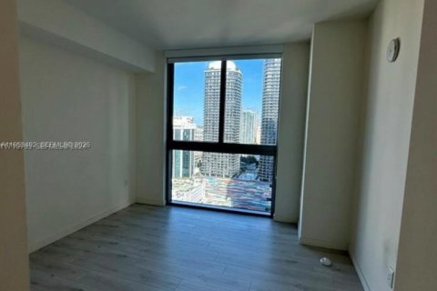 Снять в аренду кондоминиум в Майами, Флорида 2 спальни, 108.23м2, № 2007880 - фото 3