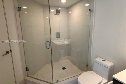 Снять в аренду кондоминиум в Майами, Флорида 2 спальни, 108.23м2, № 2007880 - фото 5