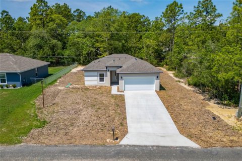 House in Citrus Springs, Florida 3 bedrooms, 131.83 sq.m. № 1688019 - photo 4