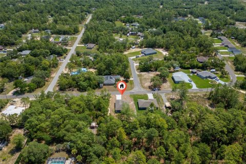 House in Citrus Springs, Florida 3 bedrooms, 131.83 sq.m. № 1688019 - photo 8