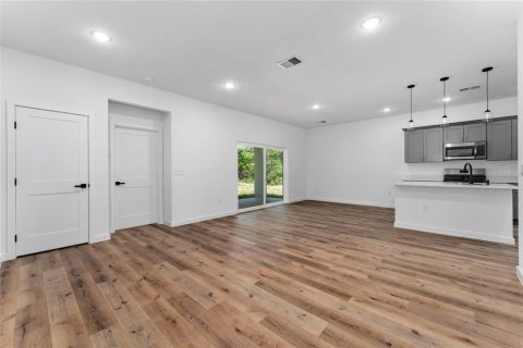 House in Citrus Springs, Florida 3 bedrooms, 131.83 sq.m. № 1688019 - photo 14
