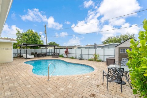 Casa en venta en Sunrise, Florida, 2 dormitorios, 142.79 m2 № 2077947 - foto 19