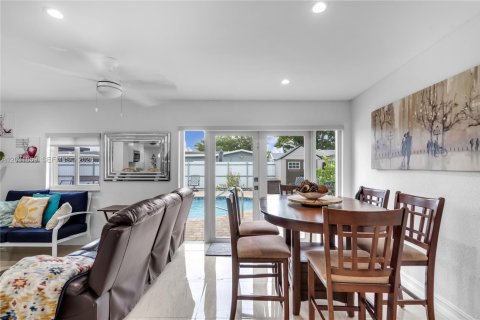 Casa en venta en Sunrise, Florida, 2 dormitorios, 142.79 m2 № 2077947 - foto 10