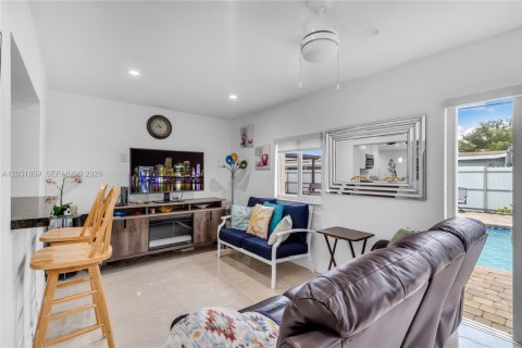 Casa en venta en Sunrise, Florida, 2 dormitorios, 142.79 m2 № 2077947 - foto 12