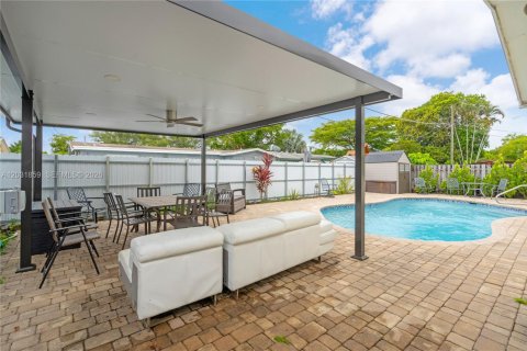 Casa en venta en Sunrise, Florida, 2 dormitorios, 142.79 m2 № 2077947 - foto 23