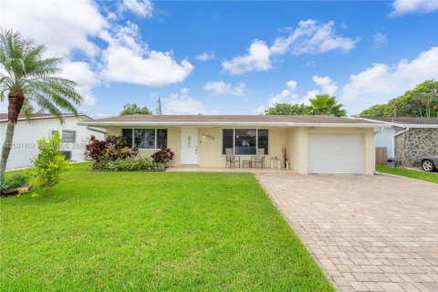 Casa en Sunrise, Florida 2 dormitorios, 142.79 m2 № 2077947