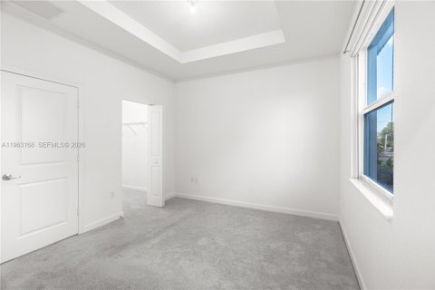 Touwnhouse à louer à Miami, Floride: 3 chambres, 123.37 m2 № 2024227 - photo 24