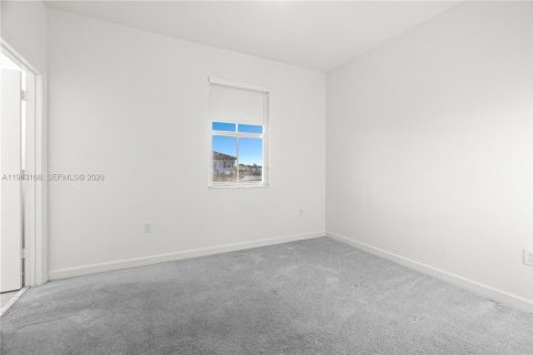 Touwnhouse à louer à Miami, Floride: 3 chambres, 123.37 m2 № 2024227 - photo 29