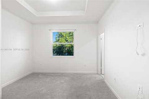 Touwnhouse à louer à Miami, Floride: 3 chambres, 123.37 m2 № 2024227 - photo 23