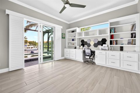 Villa ou maison à vendre à Punta Gorda, Floride: 3 chambres, 235.41 m2 № 2356066 - photo 23