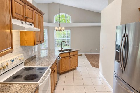 Villa ou maison à louer à Orlando, Floride: 4 chambres, 200.76 m2 № 2381215 - photo 5
