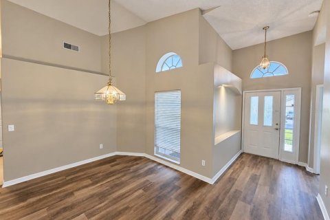 Villa ou maison à louer à Orlando, Floride: 4 chambres, 200.76 m2 № 2381215 - photo 9