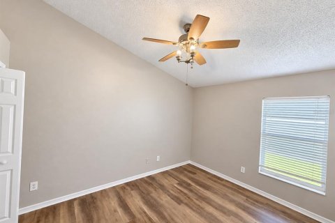 Villa ou maison à louer à Orlando, Floride: 4 chambres, 200.76 m2 № 2381215 - photo 17
