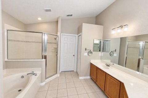 Villa ou maison à louer à Orlando, Floride: 4 chambres, 200.76 m2 № 2381215 - photo 19