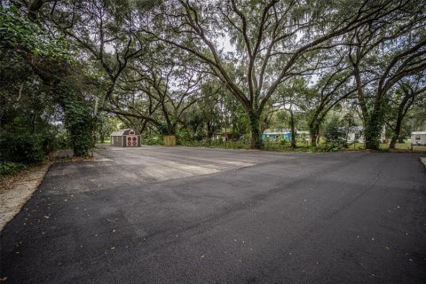 Propiedad comercial en alquiler en Wildwood, Florida, 286.05 m2 № 1558989 - foto 2
