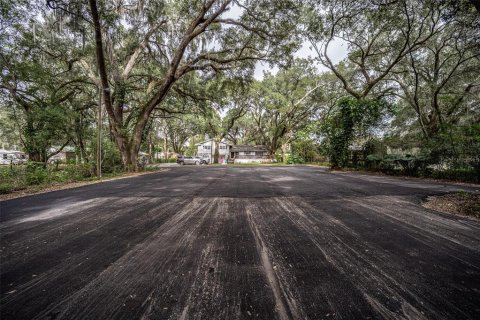 Propiedad comercial en alquiler en Wildwood, Florida, 286.05 m2 № 1558989 - foto 10