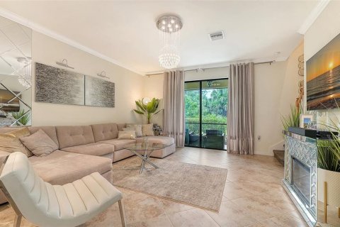 Townhouse in Venice, Florida 3 bedrooms, 181.07 sq.m. № 2213005 - photo 8