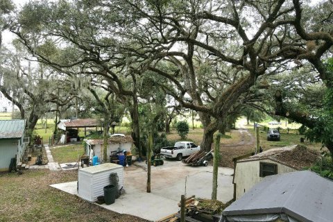 House in Lorida, Florida 3 bedrooms, 107.02 sq.m. № 1051197 - photo 1