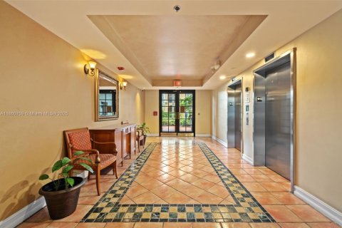 Copropriété à louer à Aventura, Floride: 2 chambres, 102.19 m2 № 1889094 - photo 3