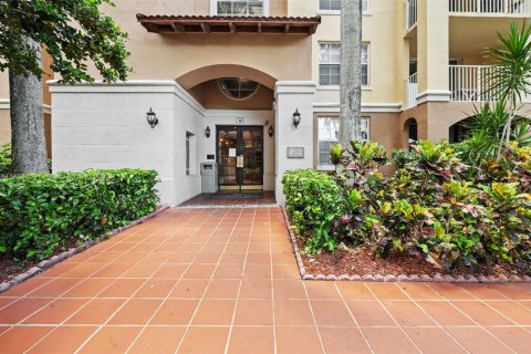 Copropriété à louer à Aventura, Floride: 2 chambres, 102.19 m2 № 1889094 - photo 2
