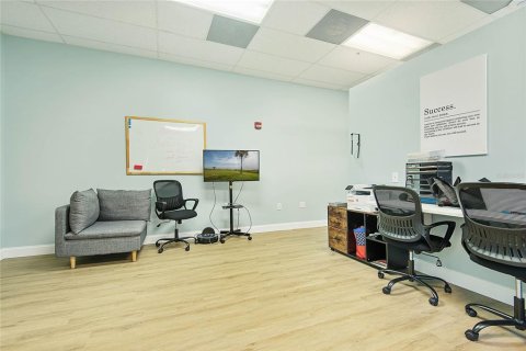Propiedad comercial en alquiler en Palm Coast, Florida, 111.48 m2 № 1869065 - foto 14