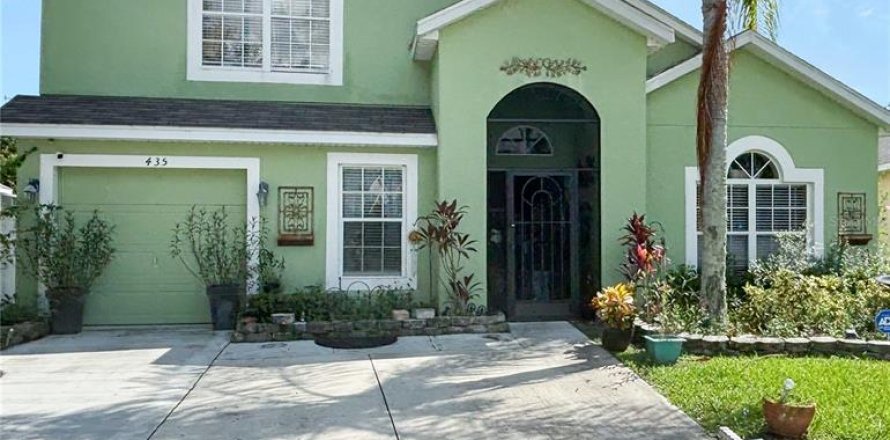House in Davenport, Florida 5 bedrooms, 223.89 sq.m. № 1900555
