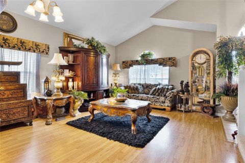 House in Davenport, Florida 5 bedrooms, 223.89 sq.m. № 1900555 - photo 4