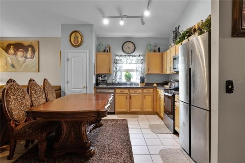 House in Davenport, Florida 5 bedrooms, 223.89 sq.m. № 1900555 - photo 7