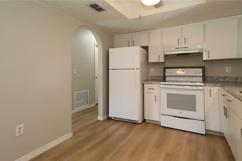 House in Ocala, Florida 2 bedrooms, 120.4 sq.m. № 1883484 - photo 7