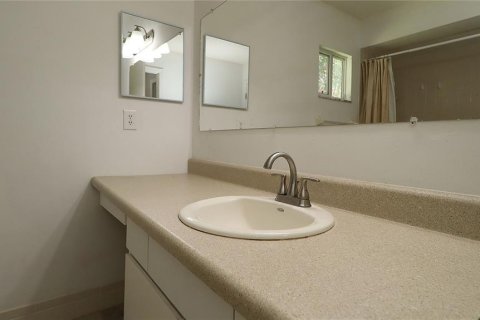 House in Ocala, Florida 2 bedrooms, 120.4 sq.m. № 1883484 - photo 17