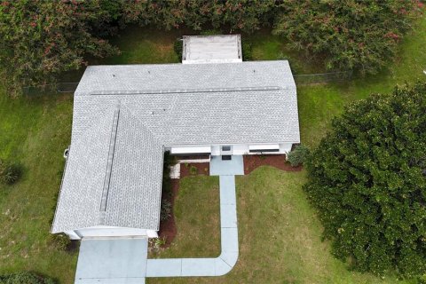House in Ocala, Florida 2 bedrooms, 120.4 sq.m. № 1883484 - photo 2