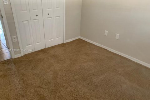 Condo in Homestead, Florida, 3 bedrooms  № 1161936 - photo 1