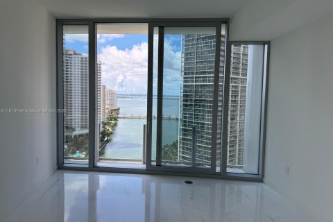 Condo in Miami, Florida, 2 bedrooms  № 1762749 - photo 15