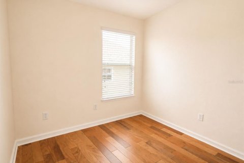 Townhouse in Clearwater, Florida 3 bedrooms, 138.98 sq.m. № 2226019 - photo 16