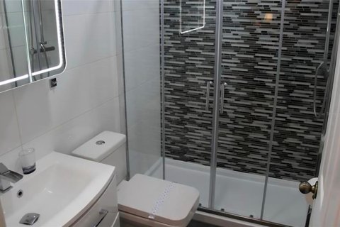 Casa en alquiler en Haines City, Florida, 3 dormitorios, 104.98 m2 № 1901319 - foto 12