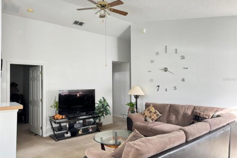 Casa en alquiler en Haines City, Florida, 3 dormitorios, 104.98 m2 № 1901319 - foto 6