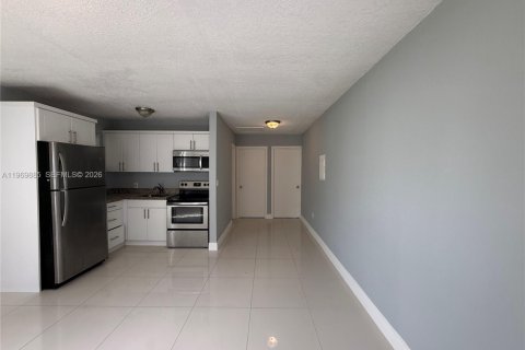 Casa en Miami, Florida 2 dormitorios, 69.68 m2 № 2031892