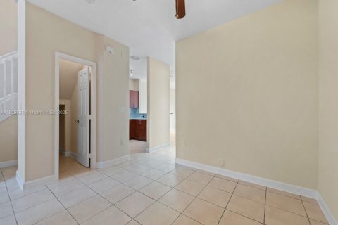 Townhouse in Homestead, Florida 3 bedrooms, 158.31 sq.m. № 1802628 - photo 6