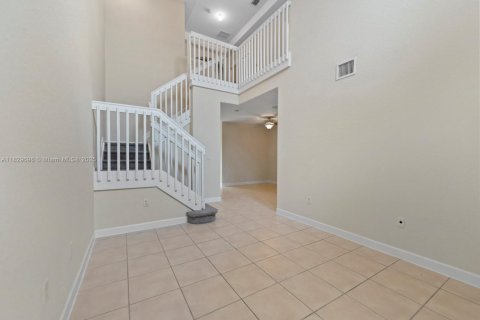 Townhouse in Homestead, Florida 3 bedrooms, 158.31 sq.m. № 1802628 - photo 3