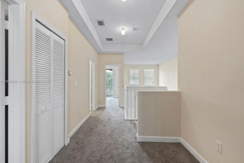 Townhouse in Homestead, Florida 3 bedrooms, 158.31 sq.m. № 1802628 - photo 18