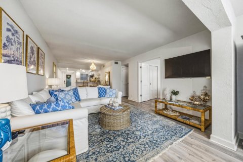 Condominio en venta en Fort Lauderdale, Florida, 2 dormitorios, 78.04 m2 № 2190902 - foto 13