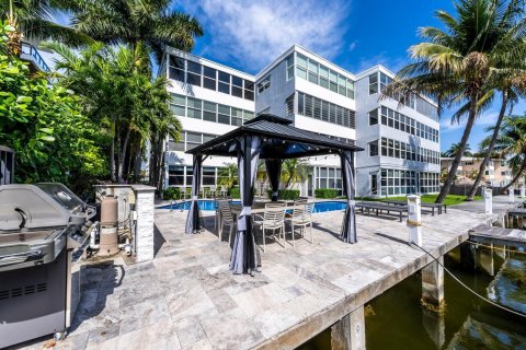Condominio en venta en Fort Lauderdale, Florida, 2 dormitorios, 78.04 m2 № 2190902 - foto 3
