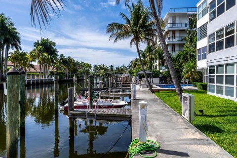 Condominio en venta en Fort Lauderdale, Florida, 2 dormitorios, 78.04 m2 № 2190902 - foto 20