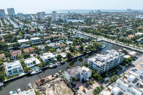 Condominio en venta en Fort Lauderdale, Florida, 2 dormitorios, 78.04 m2 № 2190902 - foto 26