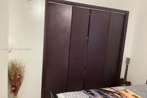 Купить виллу или дом в Норт-Лодердейл, Флорида 4 спальни, № 2054200 - фото 30