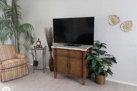 Copropriété à louer à Bradenton, Floride: 2 chambres, 78.04 m2 № 2408237 - photo 10