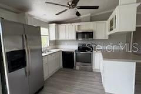 Apartamento en alquiler en Belleview, Florida, 3 dormitorios, 110.37 m2 № 1787725 - foto 5