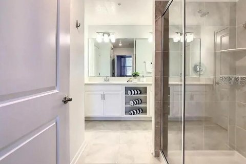 Снять в аренду кондоминиум в Киссимми, Флорида 4 комнаты, 123.47м2, № 2097307 - фото 16