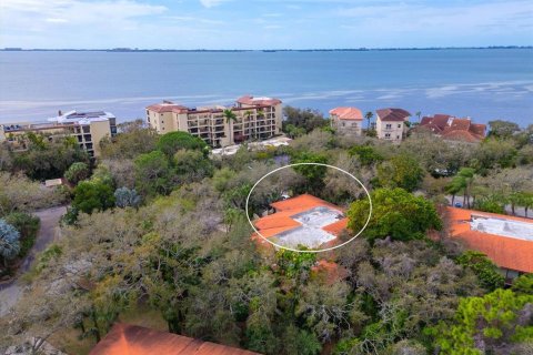 Copropriété à vendre à Bradenton, Floride: 2 chambres, 134.89 m2 № 2356453 - photo 2