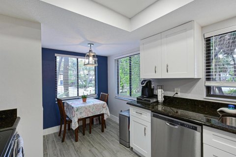 Copropriété à vendre à Bradenton, Floride: 2 chambres, 134.89 m2 № 2356453 - photo 7